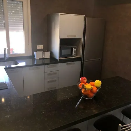 Avenida De Piletas Appartement